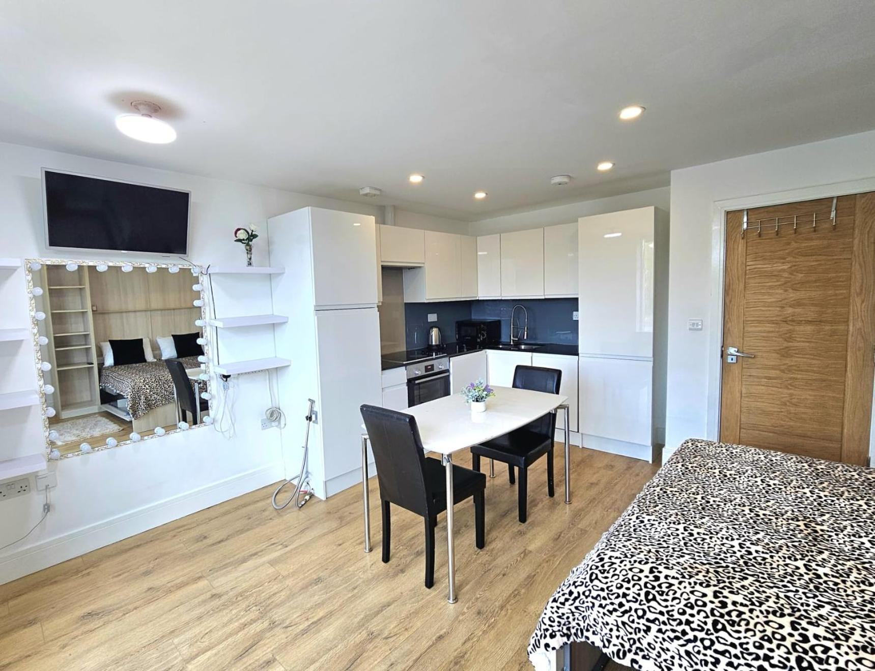 Chantelle Studio London Ngoại thất bức ảnh